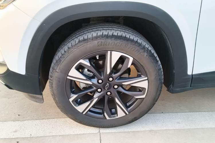 Used Chevrolet Trax 2022 Encore RS 1.5T CVT CoolMAX
