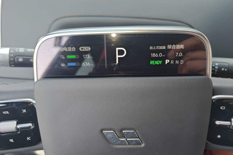 Used Li Auto L8 2025 Max Smart Refresh Edition