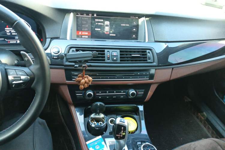 Used BMW 5 Series 2014 520Li Elegant Model