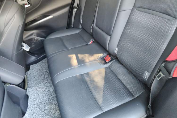 Used Toyota Venza 2022 2.0L CVT Two-Wheel Drive Prestige Edition
