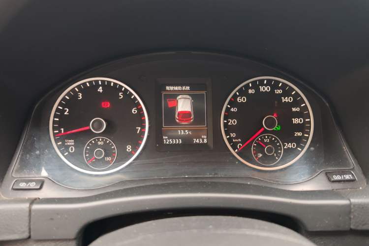 Used Volkswagen Tiguan 2015 2.0 TSI Automatic All-Wheel Drive Luxury Edition