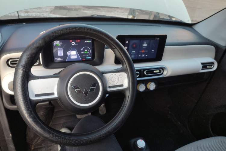 Used Wuling Hongguang MINIEV 2024 3rd Generation 170 km