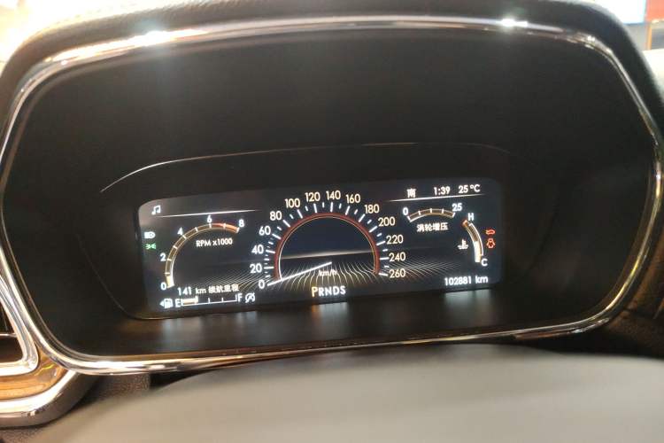 Used Lincoln Continental 2019 2.0T Two-Wheel Drive Luxury Edition China VI Standard