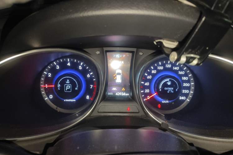 Used Hyundai Santa Fe 2015 2.0T Automatic 4x4 Top-Grade 7-Seater
