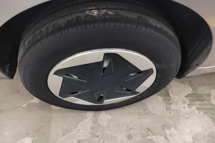 Used Geometry A 2024 410KM Travel Edition
