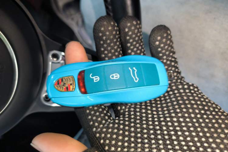 Used Porsche 718 2016 Cayman 2.0T
