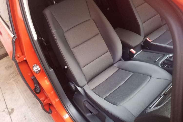 Used Volkswagen Golf Sportsvan 2016 230TSI Automatic Trend Edition
