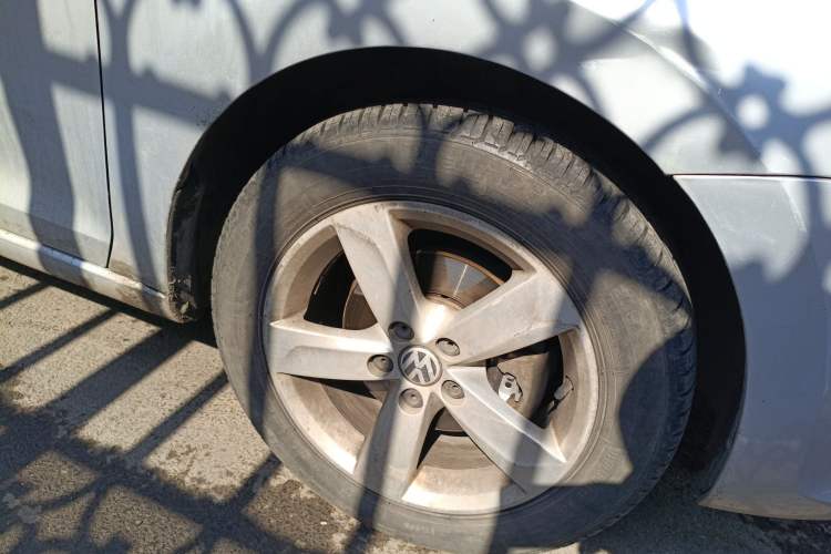 Used Volkswagen Santana 2013 1.6L Automatic Comfort Edition