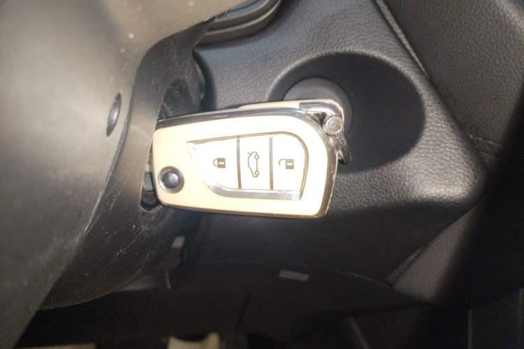 Used Toyota FRONTLANDER 2023 2.0L CVT Elite Edition
