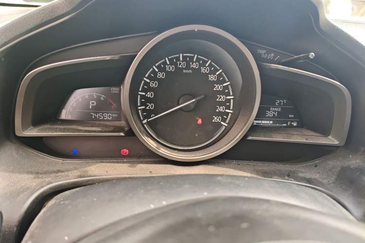 Used Mazda 3 Axela 2017 Sedan 1.5L Automatic Luxury Model Emission Standard China V Instrument Cluster