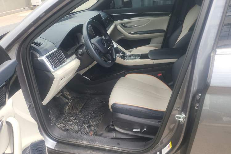 Used BYD Song PLUS New Energy 2021 DM-i 110KM Flagship Model
