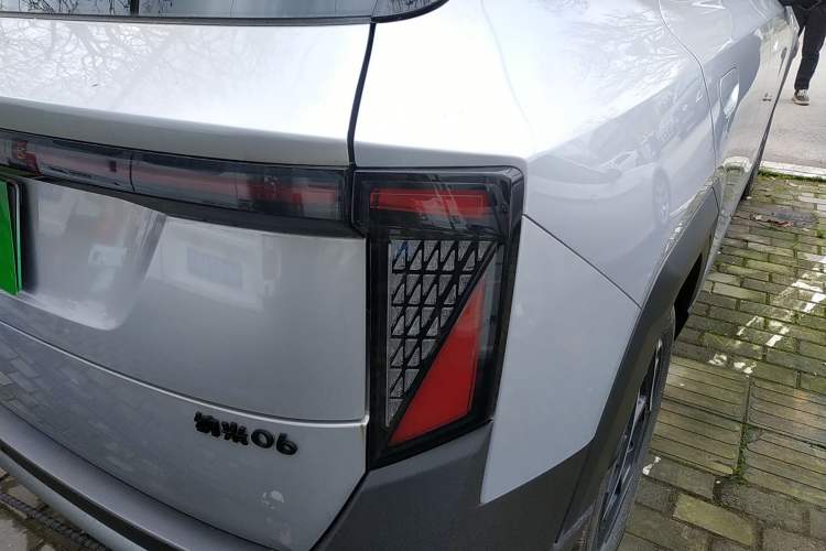 Used Dongfeng NAMMI 06 2025 401 Pro Exterior 3