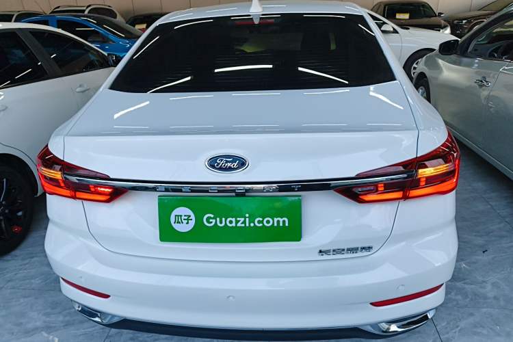 Used Ford Escort 2021 1.5L Automatic Diamond Edition