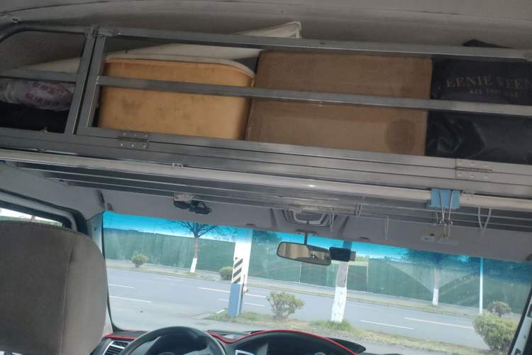 Used Iveco Power Daily 2017 2.5T Deluxe A37 Mid-Roof 6-7 Seater Bus 47Z5 Headliner