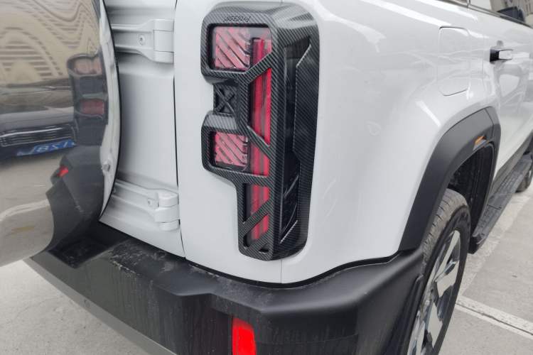 Used BAIC Off-Road BJ40 Electric Drive 2025 Standard Edition Right Rear Taillight