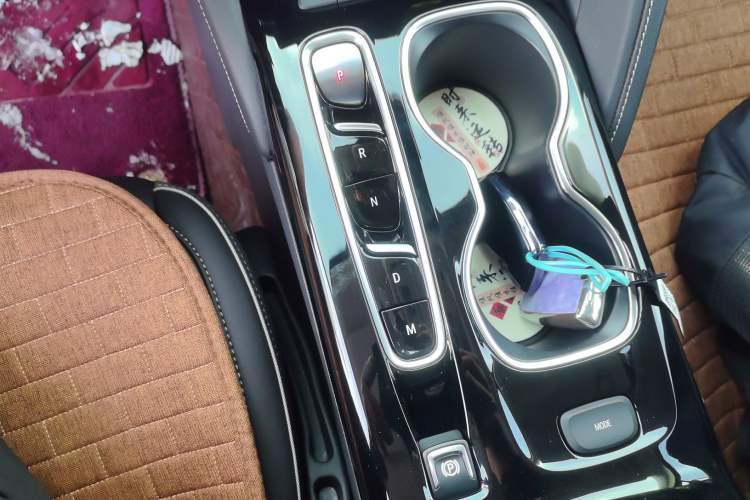 Used Buick Envision 2023 Encore S 552T Two-Wheel Drive Luxury Model