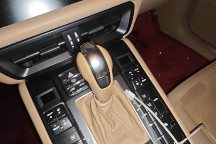 Used Porsche Macan 2017 Macan 2.0T