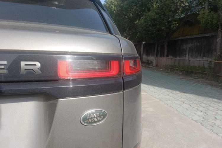 Used Land Rover Range Rover Velar 2018 P380 R-DYNAMIC SE
