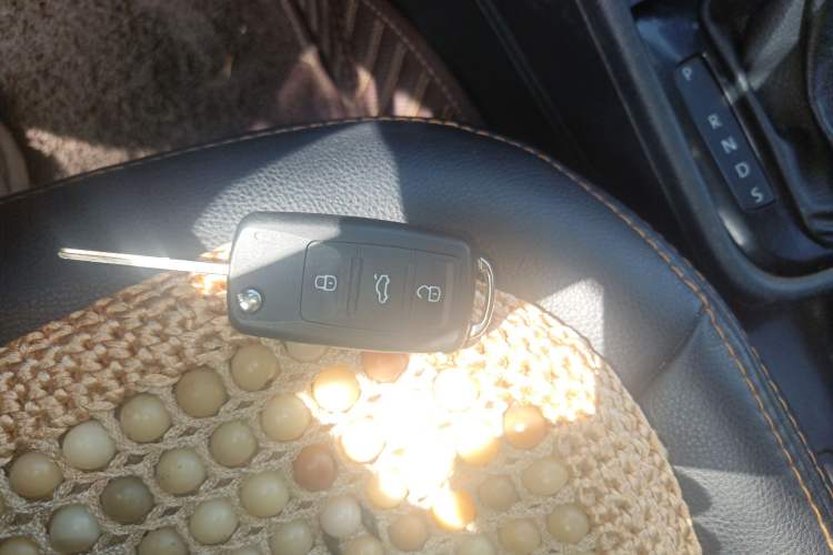 Used Volkswagen Santana 2015 Haval H6 1.6L Automatic Luxury Model Vehicle Key