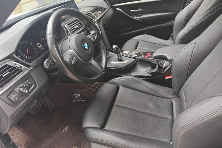 Used BMW 3 Series GT 2019 320i M Sport Package

