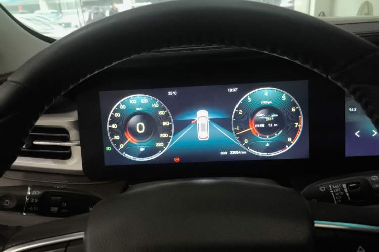 Used JETOUR X90 PLUS 2023 1.5T Manual Biyuan 5-Seater
