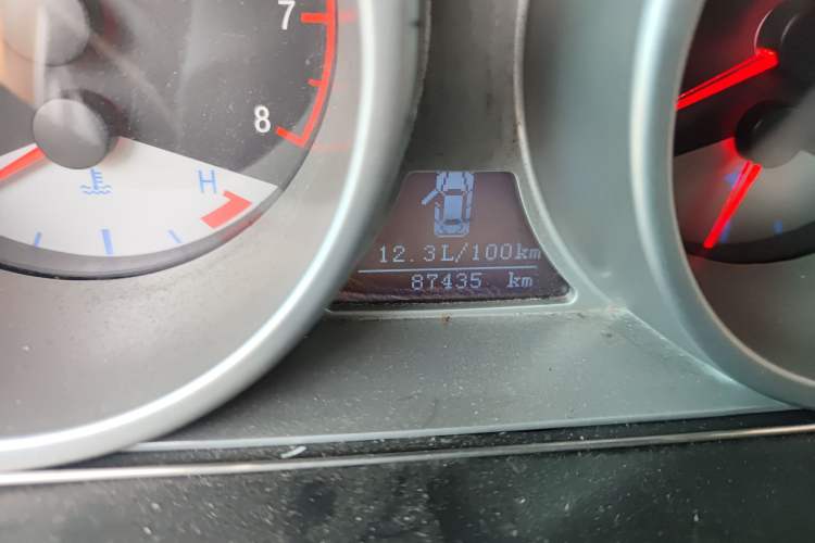 Used Geely Auto GX7 2012 2.0L Manual Executive Edition