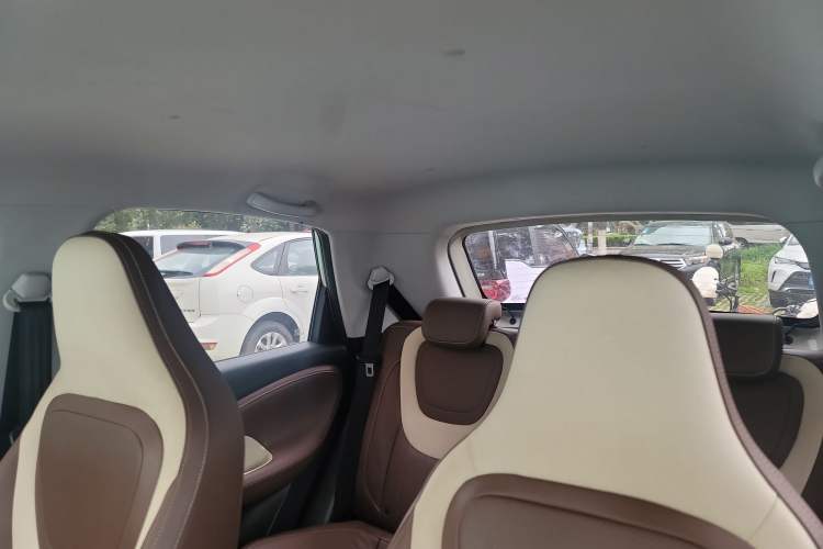 Used Wuling Bingo 2023 333 km Enjoyment Version Headliner