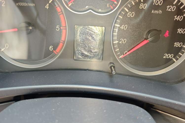 Used Haval H5 Classic 2011 European-style Version Green Quiet 2.0T Automatic 2WD Comfort Model