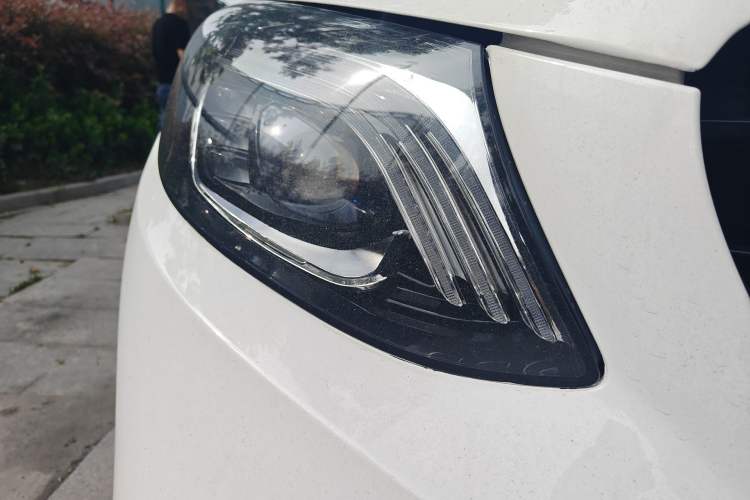 Used Mercedes-Benz M-Class 2014 ML 320 4MATIC
