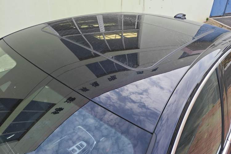 Used Hongqi H9 2025 2.0T Two-Wheel Drive Flagship Luxury Business Edition 5 Seats
