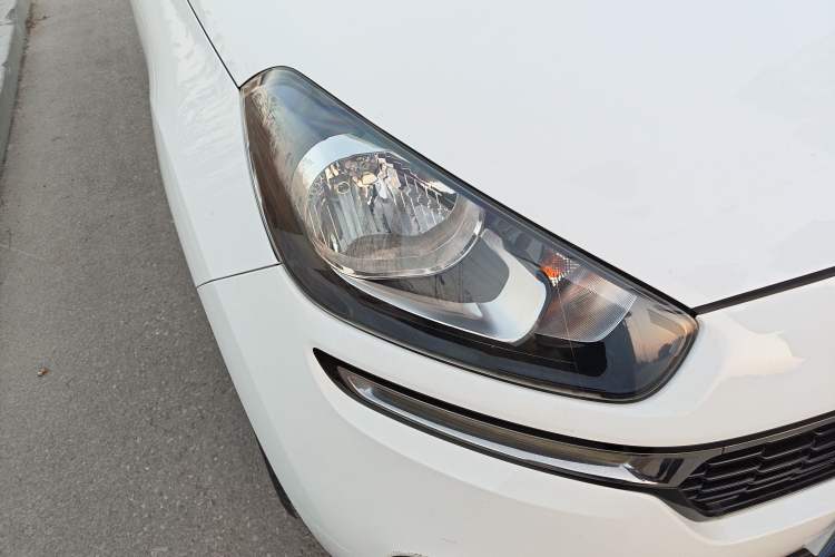 Used Kia KX3 2015 1.6L Automatic Two-Wheel Drive DLX