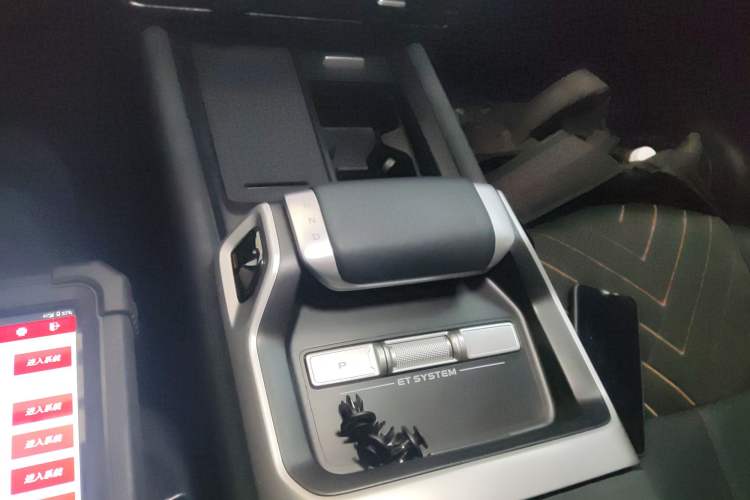 Used Deepal G318 2024 Four-Wheel-Drive Air Suspension Model