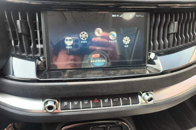 Used Haval H2s 2017 Red-Label 1.5T Dual-Clutch Luxury Model
