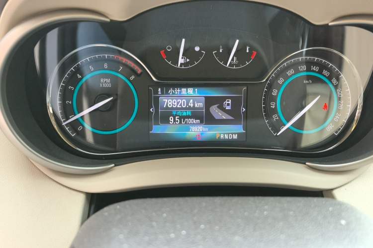 Used Buick LaCrosse 2013 2.4L SIDI Leading Comfort Version Odometer Close Up