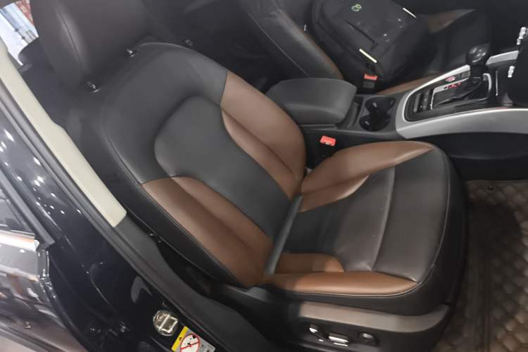 Used Audi Q5 2017 Plus 40 TFSI Technology Model