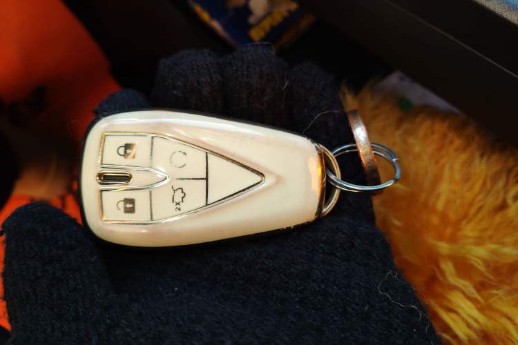 Used CHANGAN UNI-V 2022 1.5T Prestige Version Vehicle Key