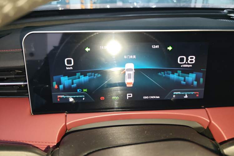 Used JETOUR X70 PRO 2023 1.5T DCT Comfort Edition 5 Seats