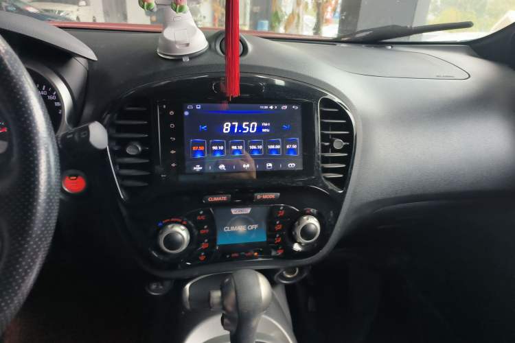 Used Infiniti ESQ 2014 1.6L Spontaneous Edition
