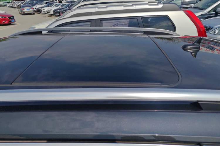 Used Volkswagen Tayron 2023 280TSI Two-Wheel-Drive Luxury Plus Advanced Version
