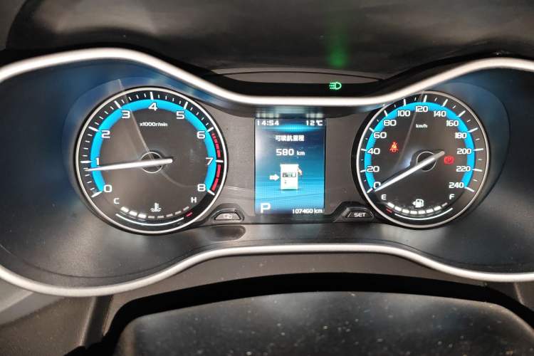 Used Geely Auto Emgrand 2019 Leading Edition 1.5L CVT Luxury Model China VI Standard Instrument Cluster