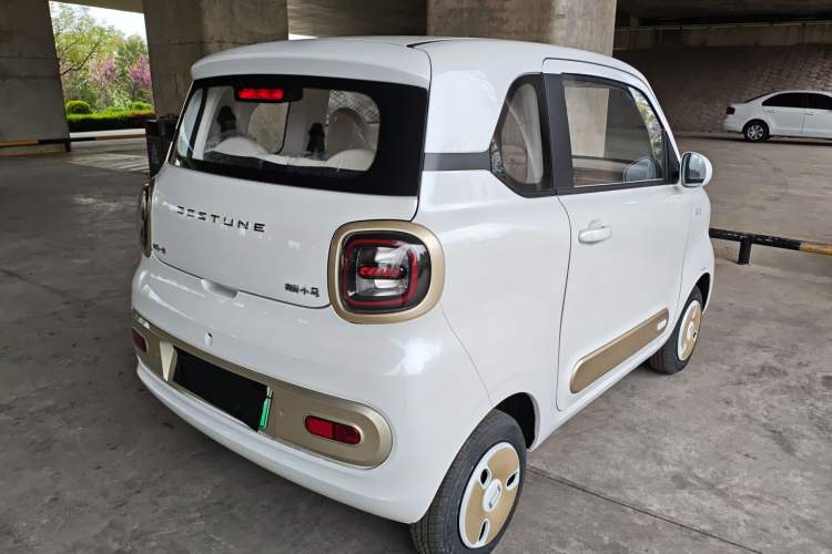 Used Bestune Pony 2026 Model 222km Agile Horse Rear Right 45 Deg