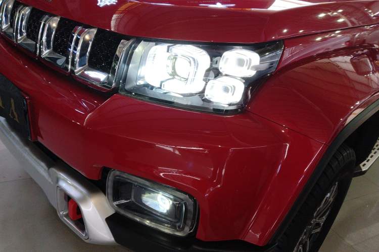 Used BAIC Off-Road BJ40 2023 2.0T Automatic Four-Wheel Drive Urban Hunter Edition Chivalrous Type
