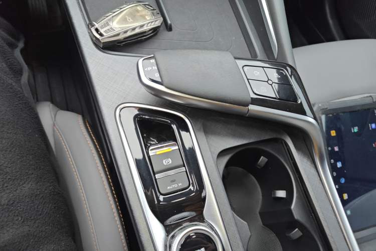 Used Changan UNI-T 2022 1.5T Prestige Version
