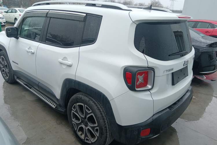 Used Jeep Renegade 2016 1.4T Automatic Smart Edition
