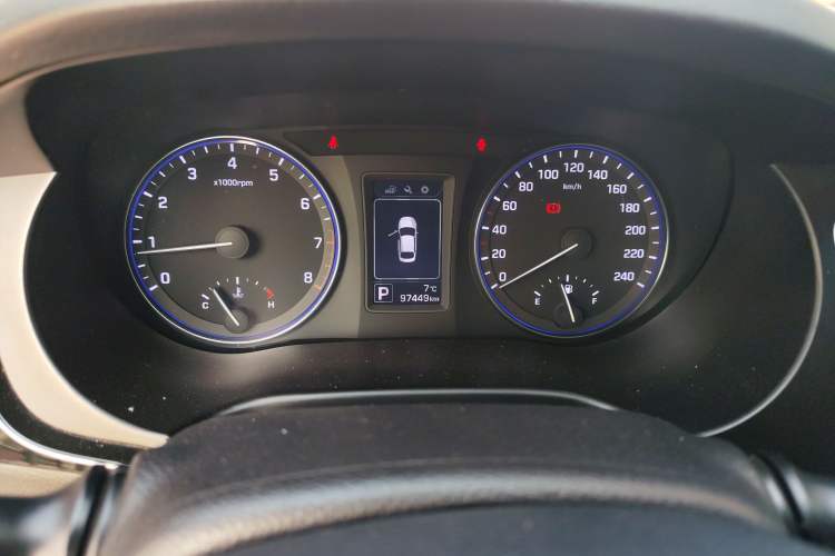 Used Hyundai Mistra 2014 1.8L Automatic Smart GLS
