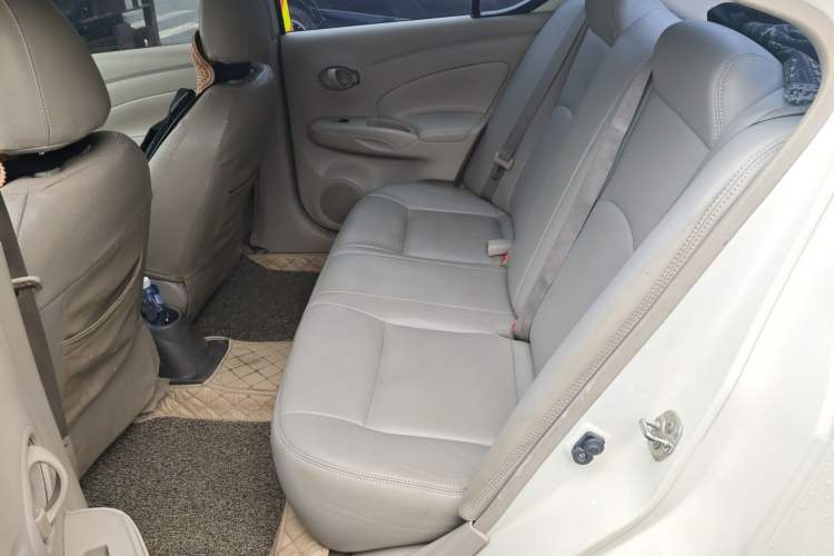 Used Nissan Sunny 2011 1.5XE CVT Comfort Edition Left Rear Seat