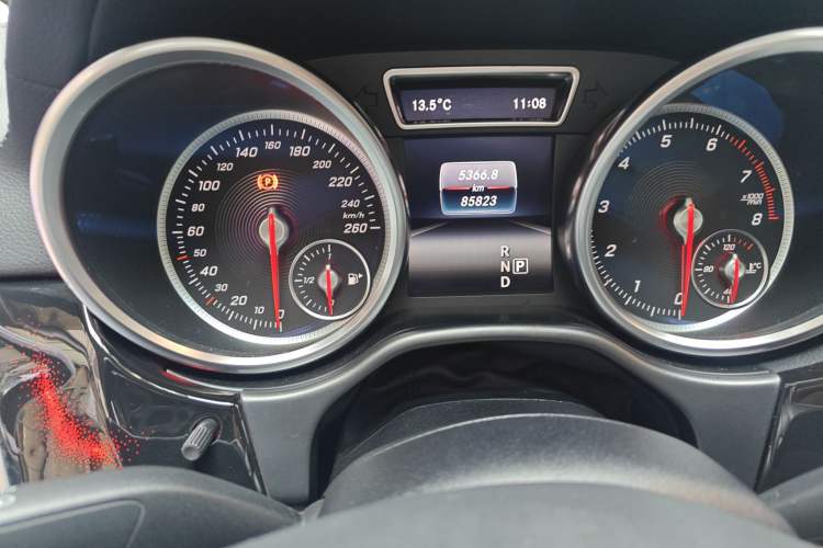 Used Mercedes-Benz GLE Coupe 2015 GLE 320 4MATIC Coupe SUV
