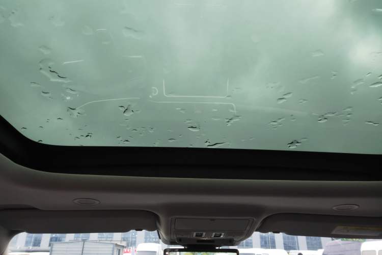 Used Land Rover Range Rover Evoque 2022 Aurora L 249 PS R-Dynamic Luxury Edition