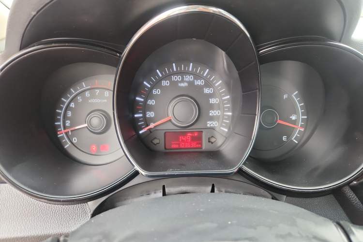 Used Kia K2 2012 Hatchback 1.4L MT Cool Edition Commemorative Model