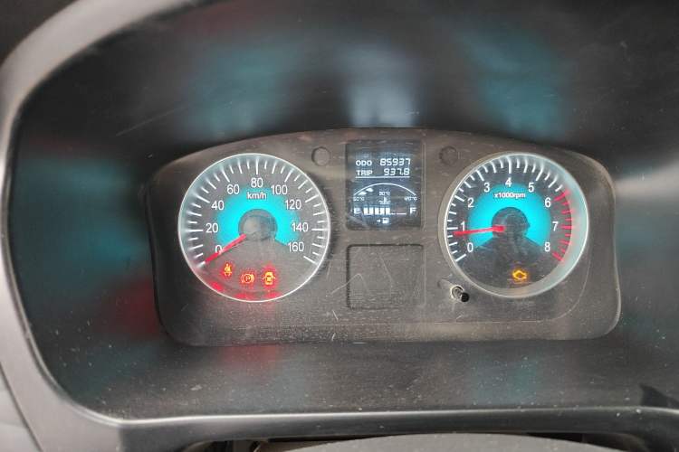 Used Jinbei Gold Hiace 2021 1.5L Passenger Vehicle Engineering Lion 7 Seats